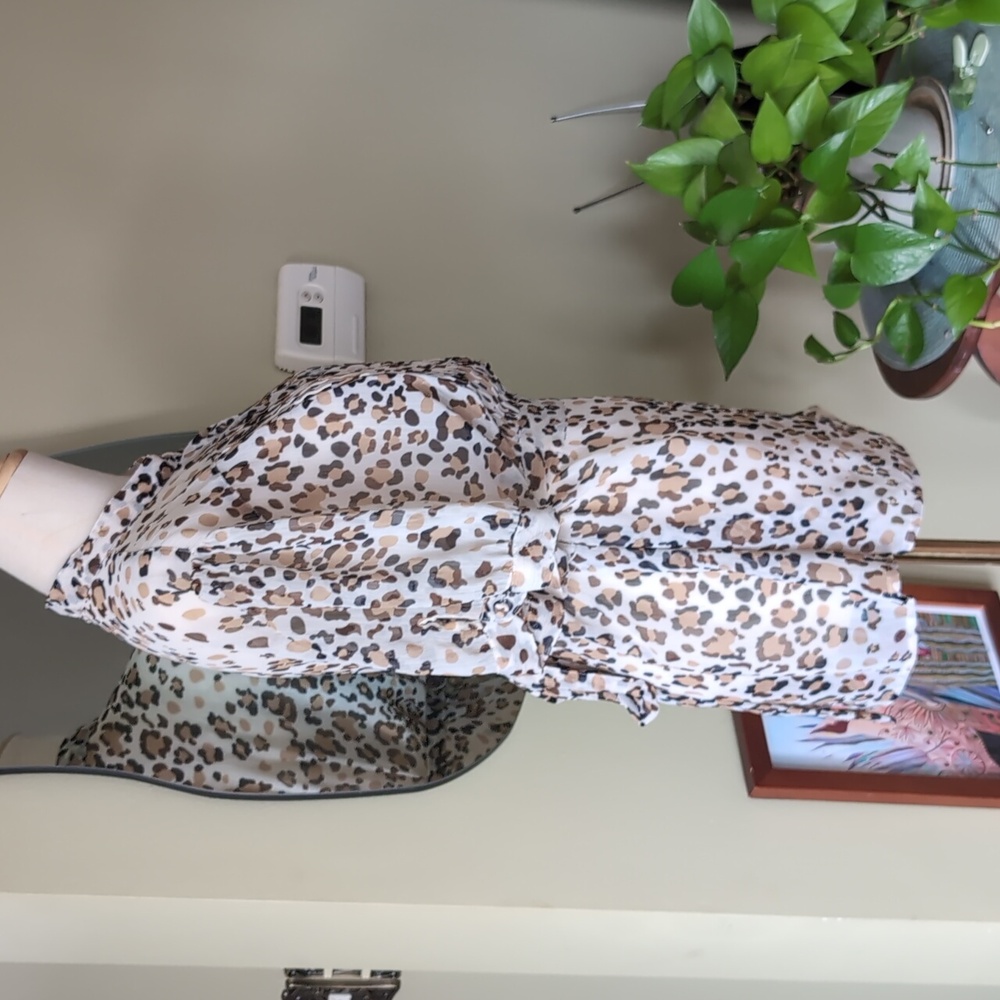 Apt. 9 Leopard Print Pleated Surplice Blouse 1X GUC - Picture 6 of 12